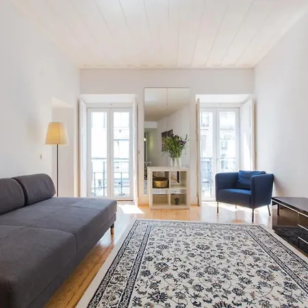 Apartament Place Of Tram 28 *