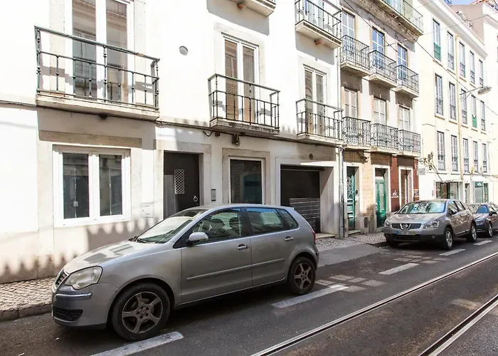 Apartment Place Of Tram 28 Lissabon